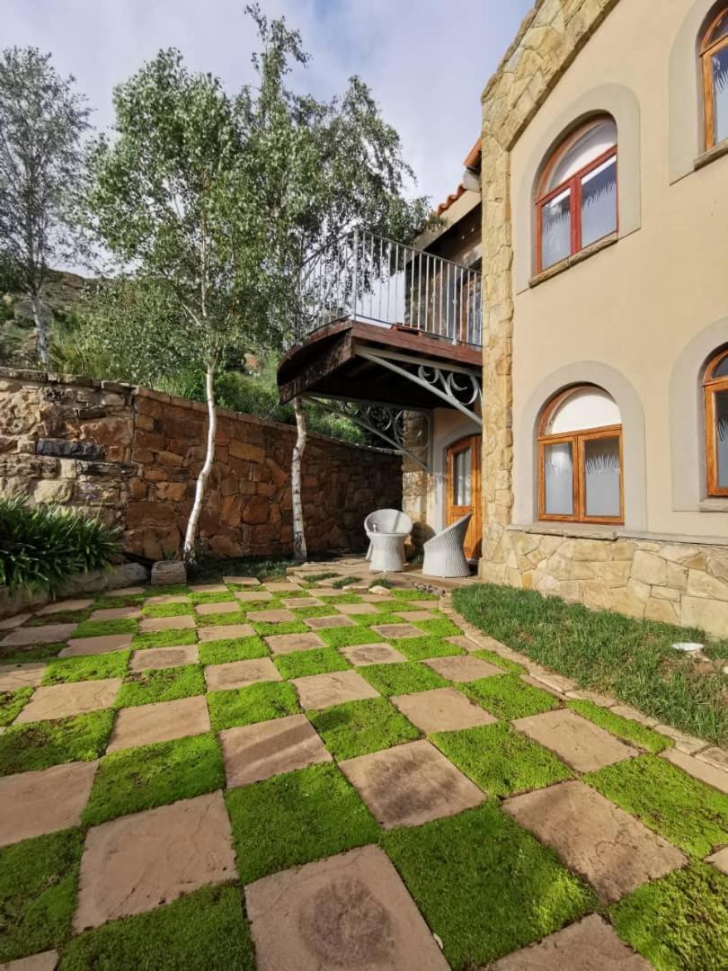 Wild Horses Lodge Гаррисмит Номер фото